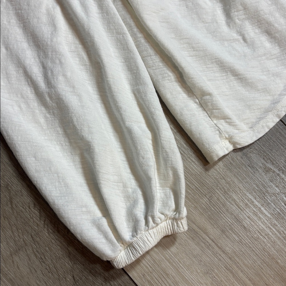 Nation LTD Los Angeles Off White Smocked Ruffled Collar Top - Picture 4 of 9